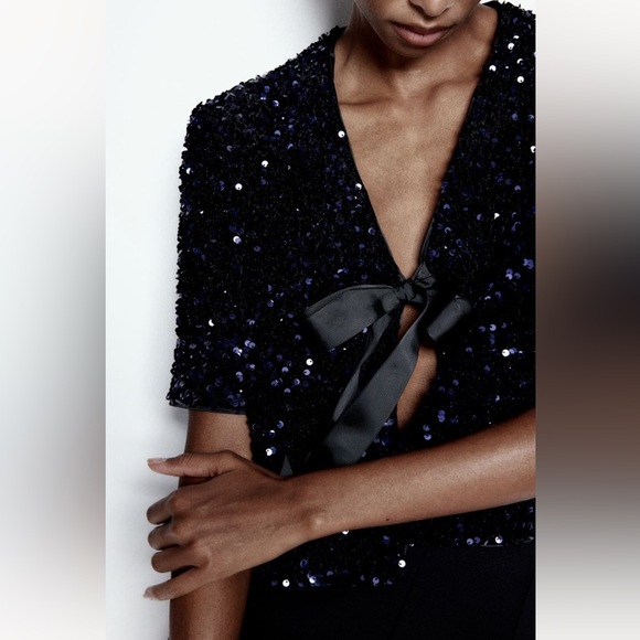 H&M navy sequin blouse bow jacket size small brand new sold out holiday party - Picture 2 of 4